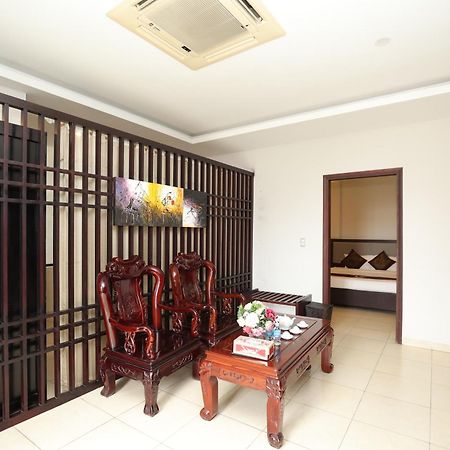 Golden Quang Tri Hotel Dong Ha Exterior photo