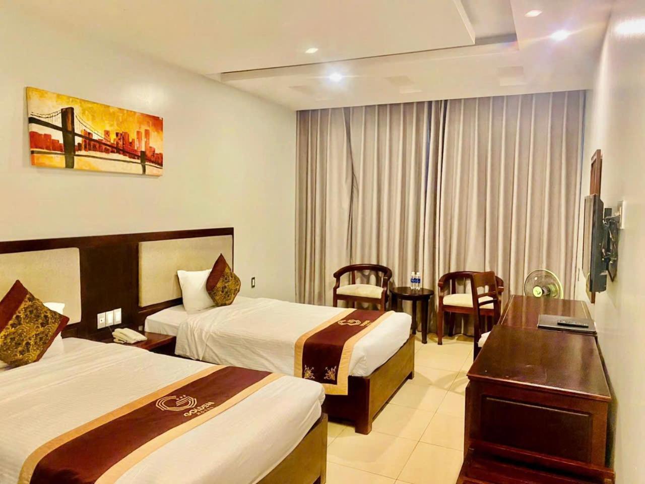 Golden Quang Tri Hotel Dong Ha Exterior photo