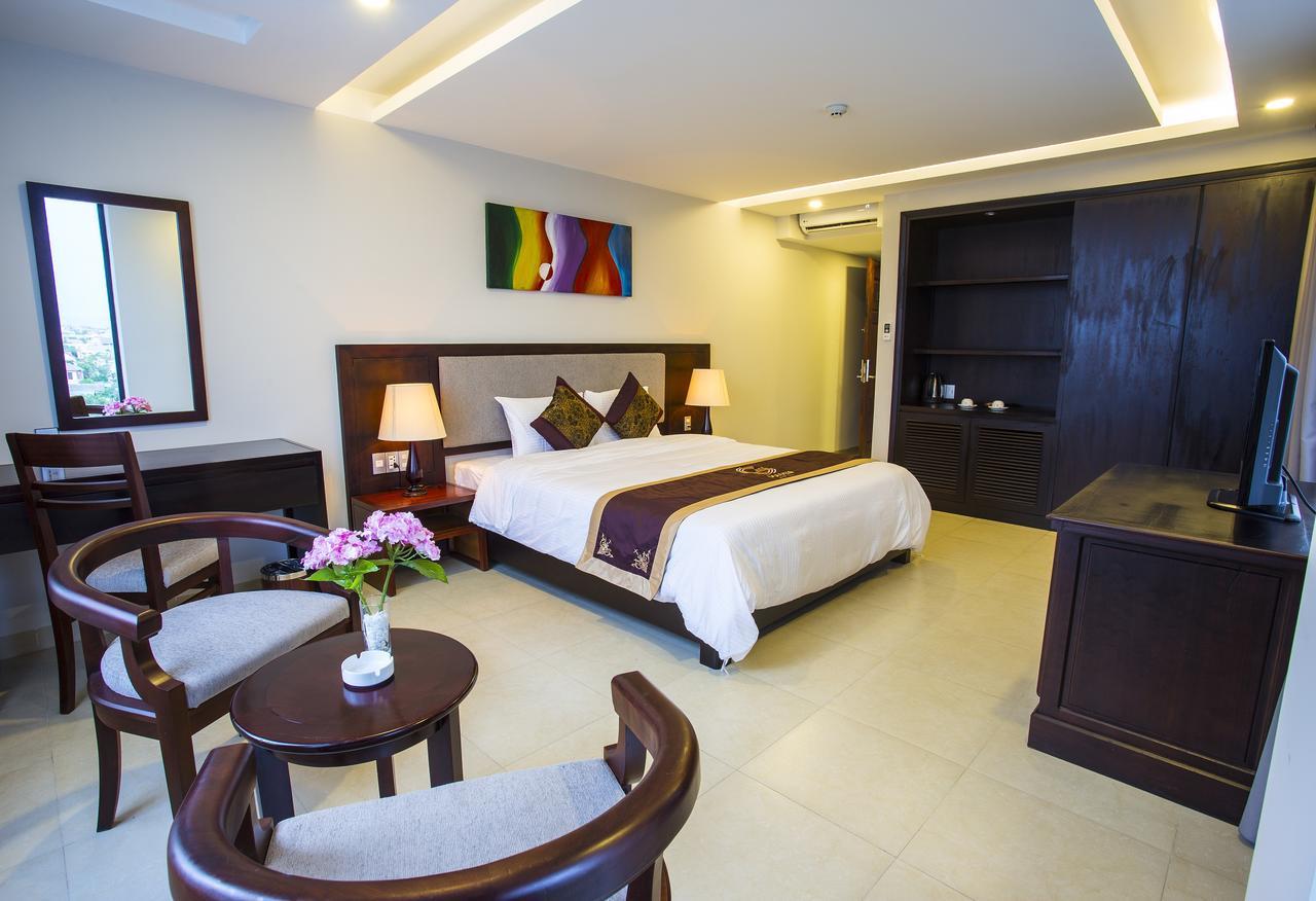 Golden Quang Tri Hotel Dong Ha Exterior photo
